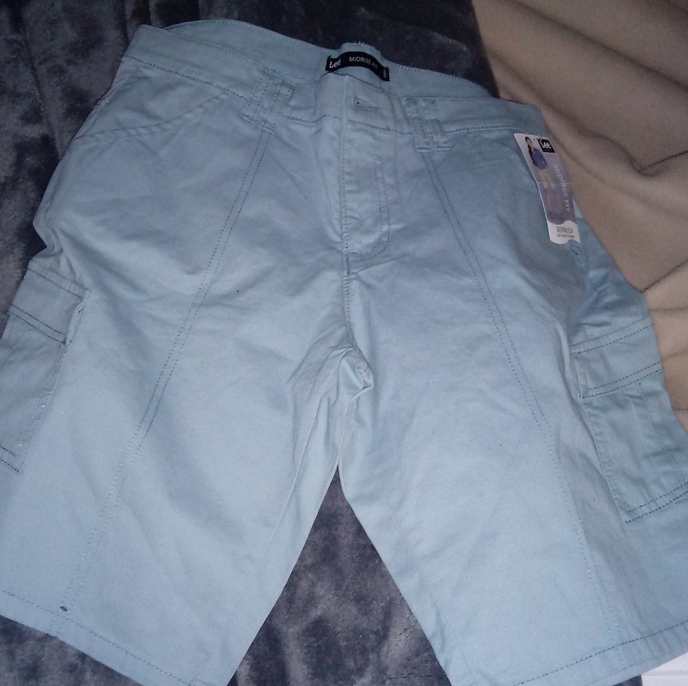 Lee's Mid-Rise Bermuda shorts